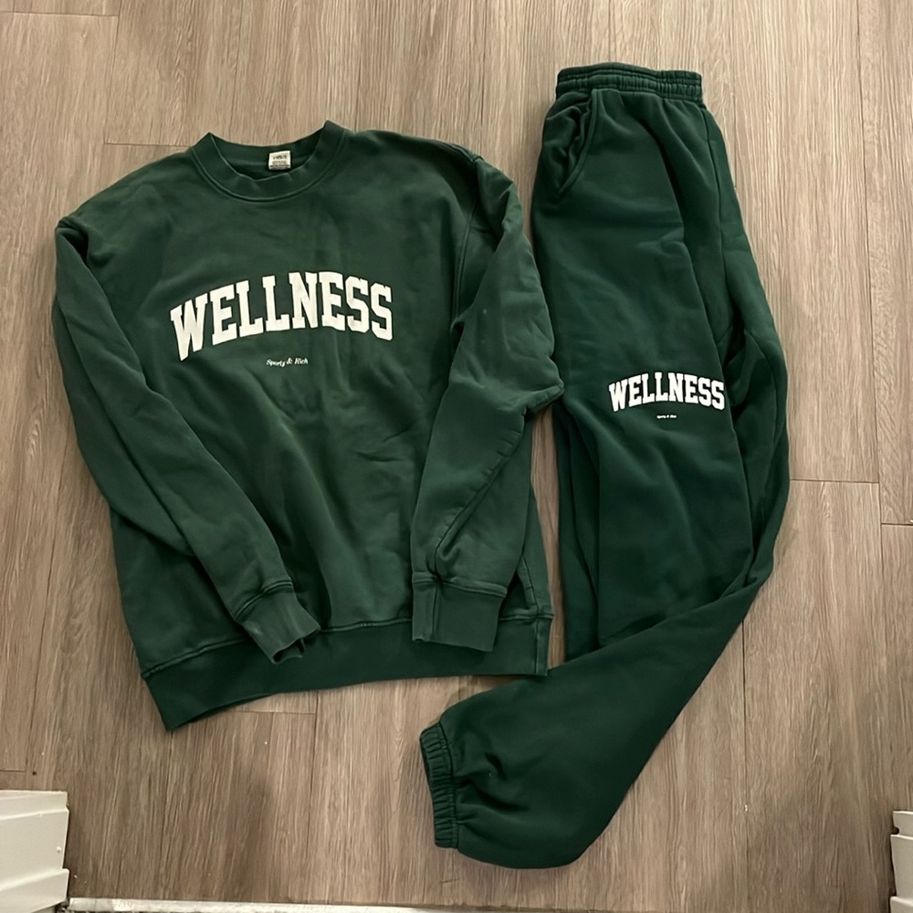 Sporty and Rich Wellness Set